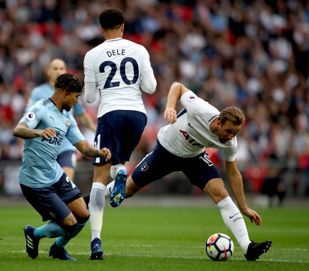 前数万人齐 前数万人齐